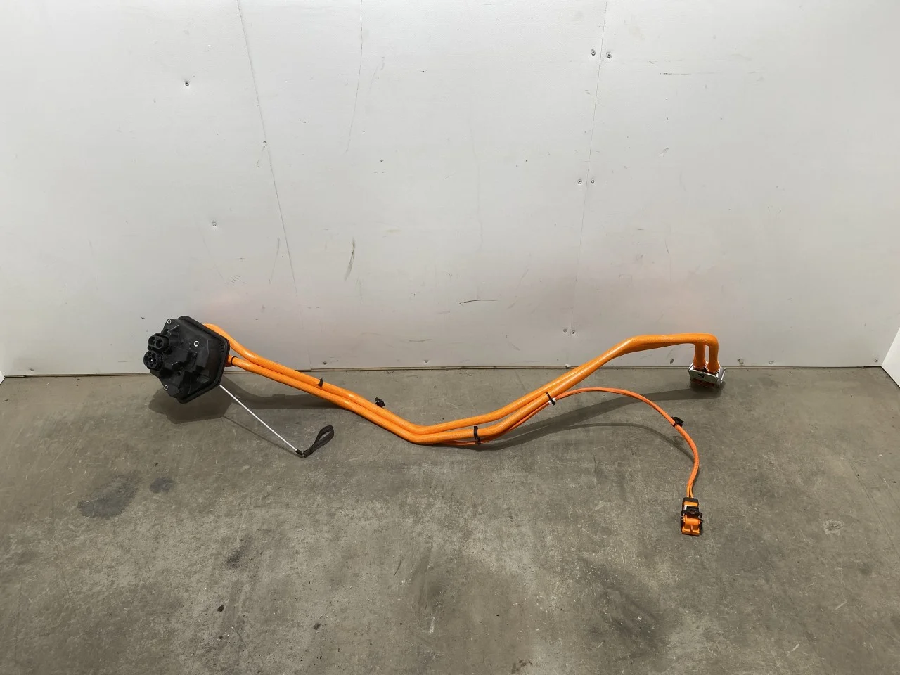 Tesla MODEL Y 2021- Wiring harness, high voltage