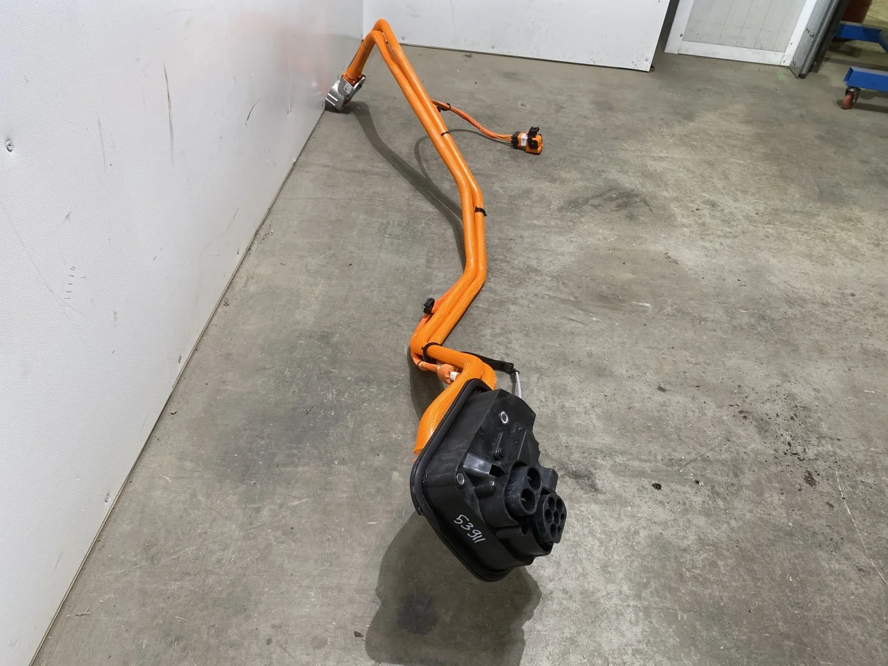 Tesla MODEL Y 2021- Wiring harness, high voltage view 3
