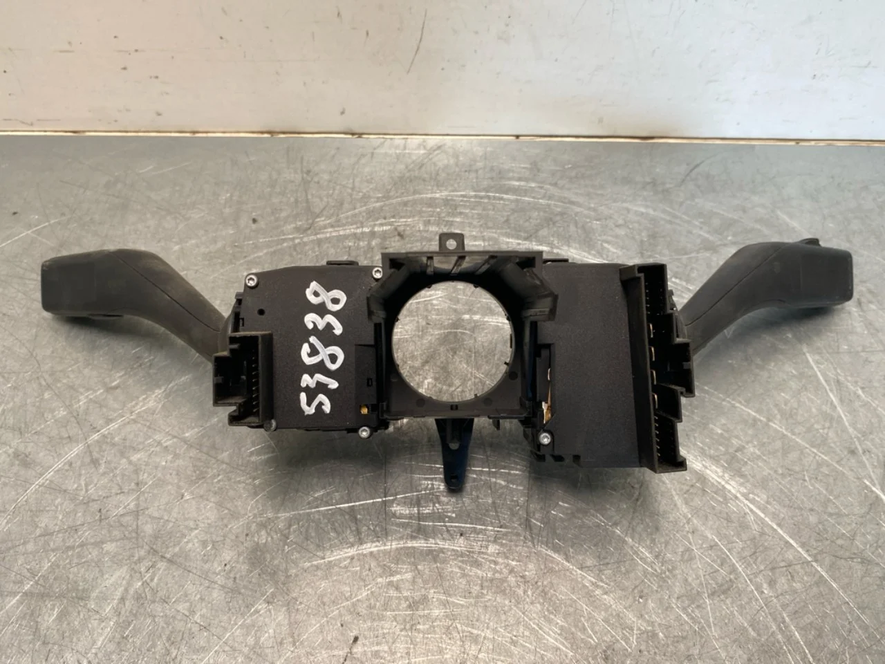 Volkswagen UP!, E-UP! Kormánykapcsolók nézet 2