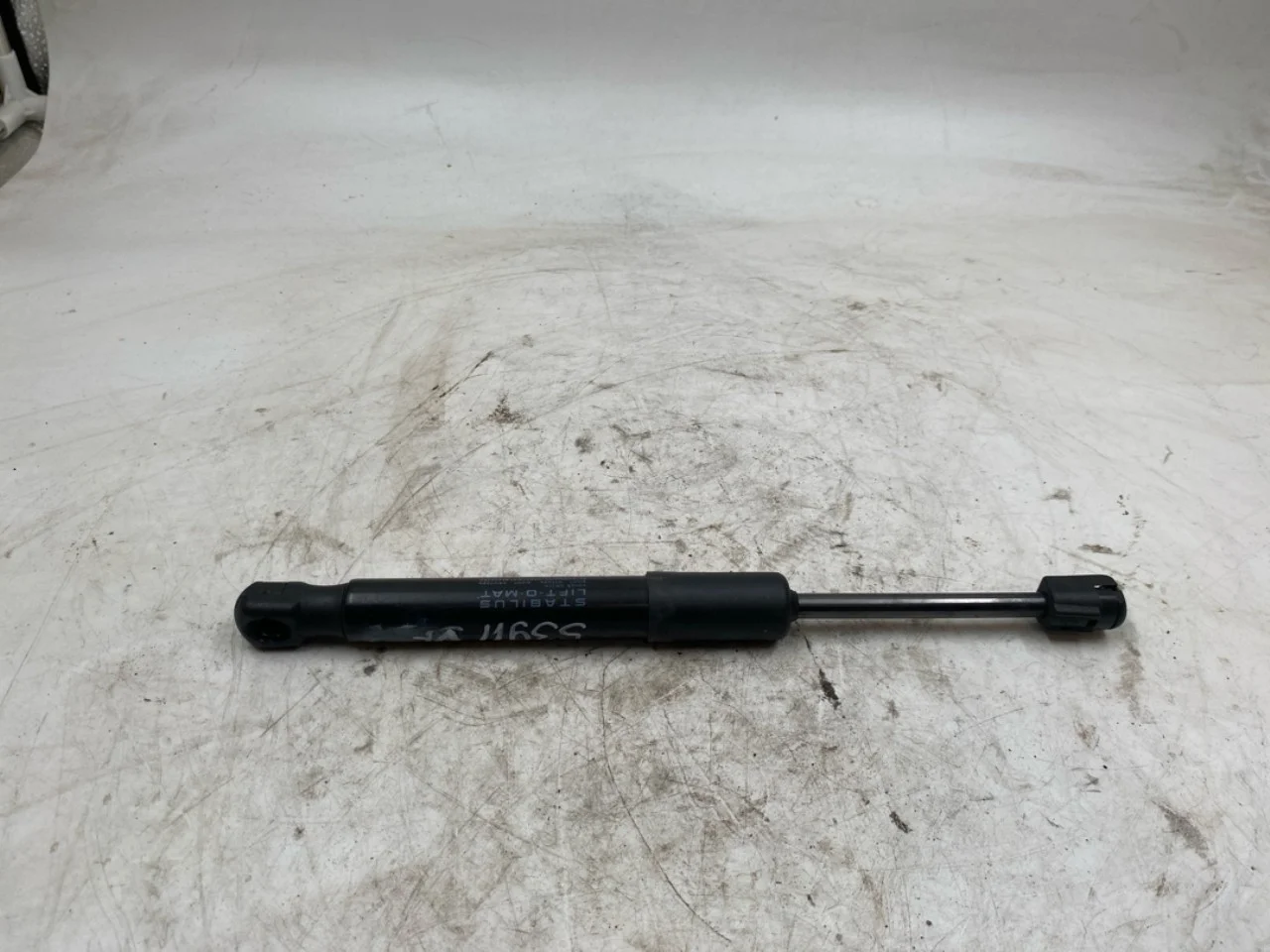 Tesla MODEL Y 2021- Hood gas strut