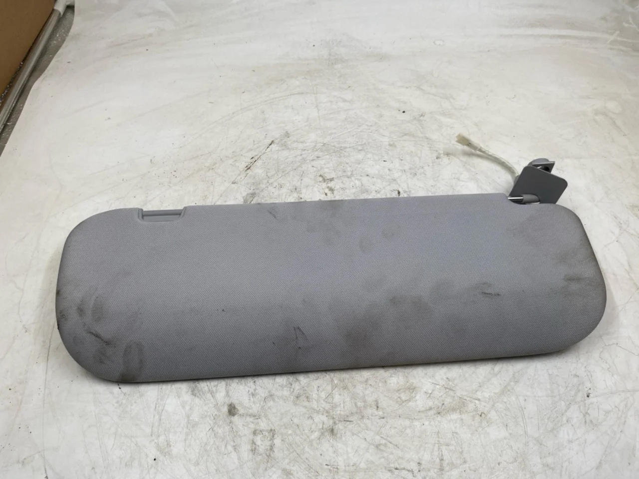 Tesla MODEL Y 2021- Napellenző nézet 3
