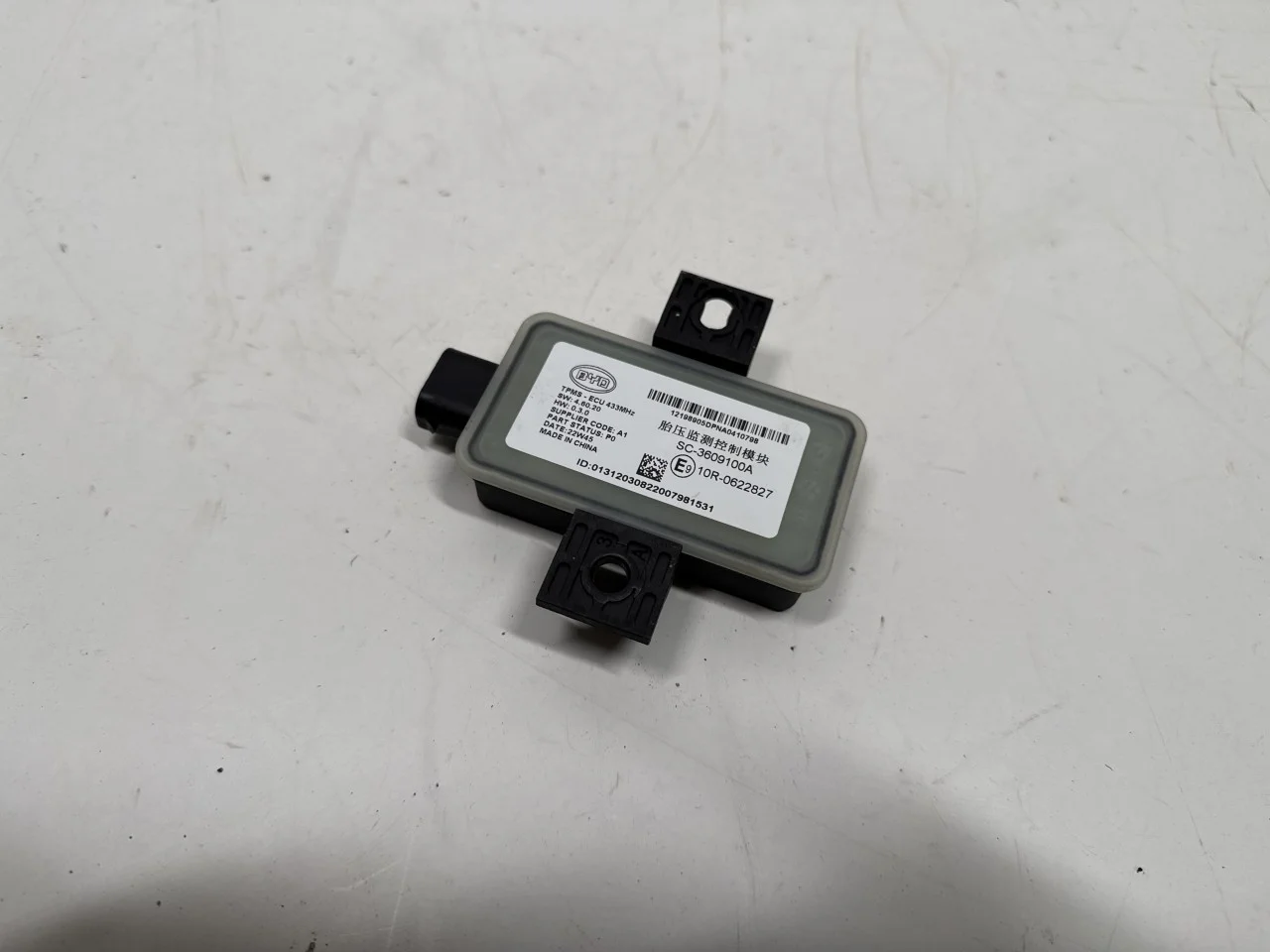 Byd TANG 2021->> TPMS érzékelő / keréknyomás-ellenőrző