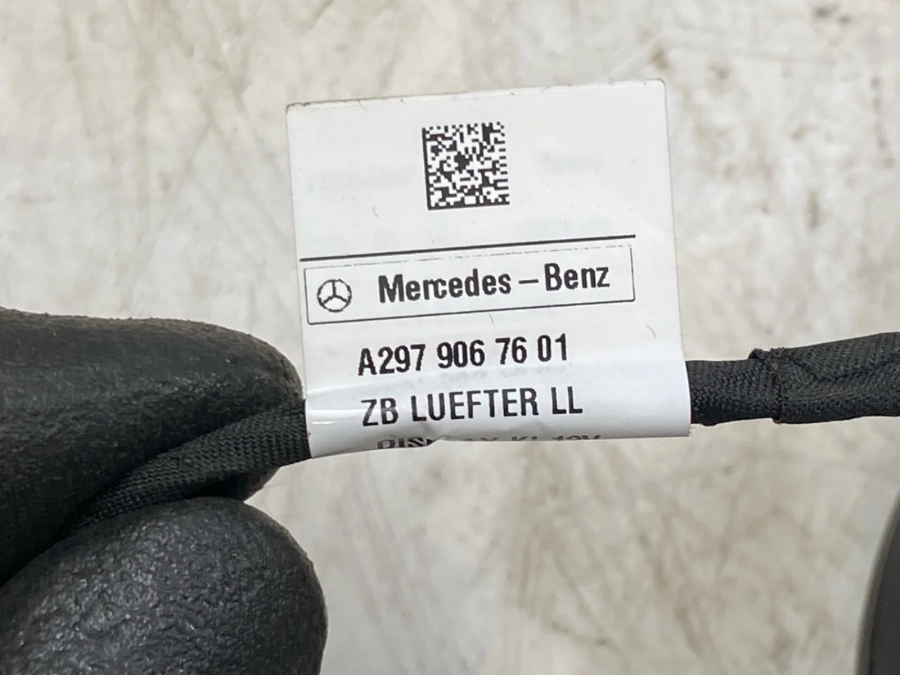 Mercedes EQS SUV X296 2022- Ventilator răcire electric vedere 4