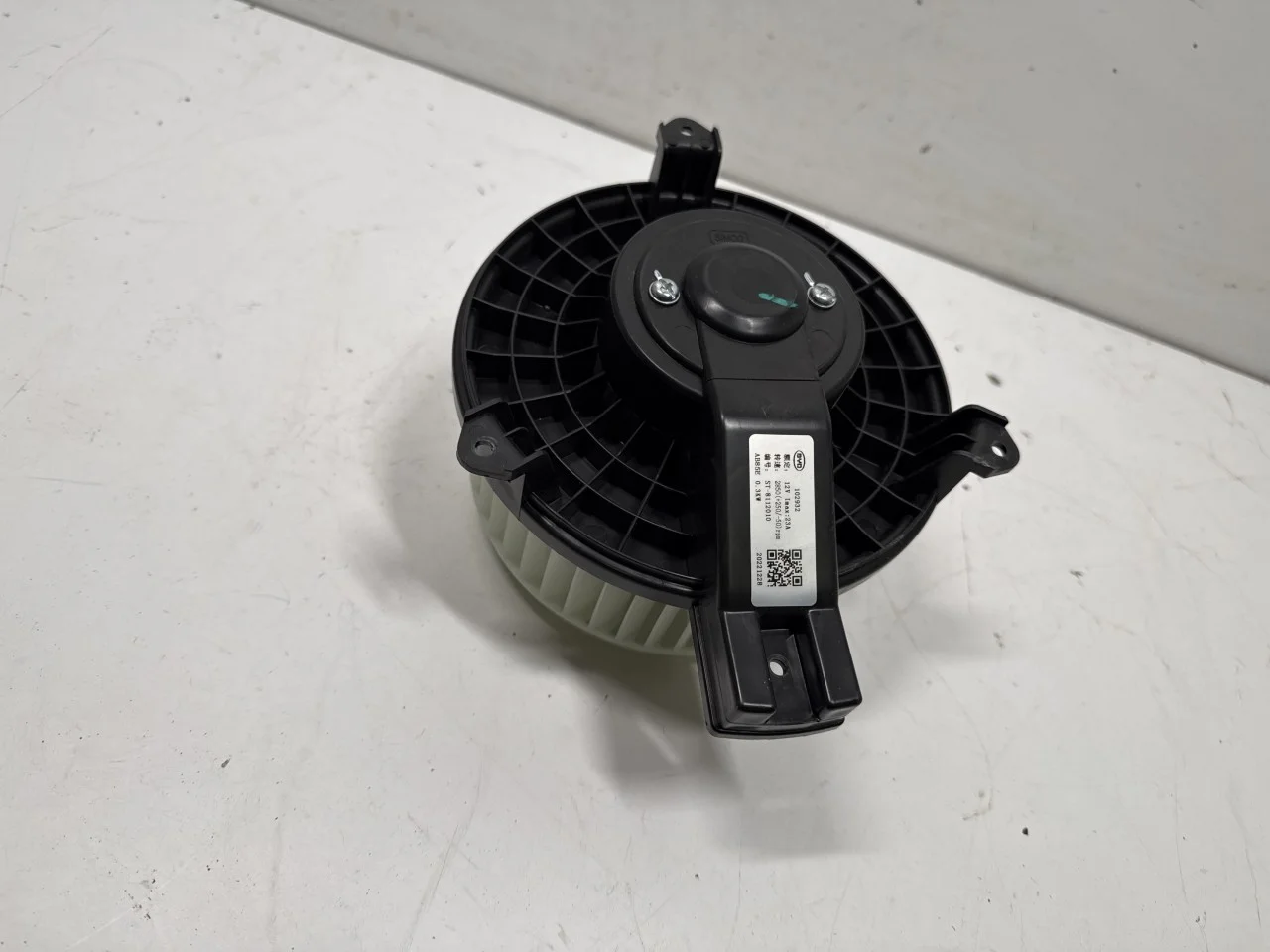Byd TANG 2021->> Fűtésventilátor motor