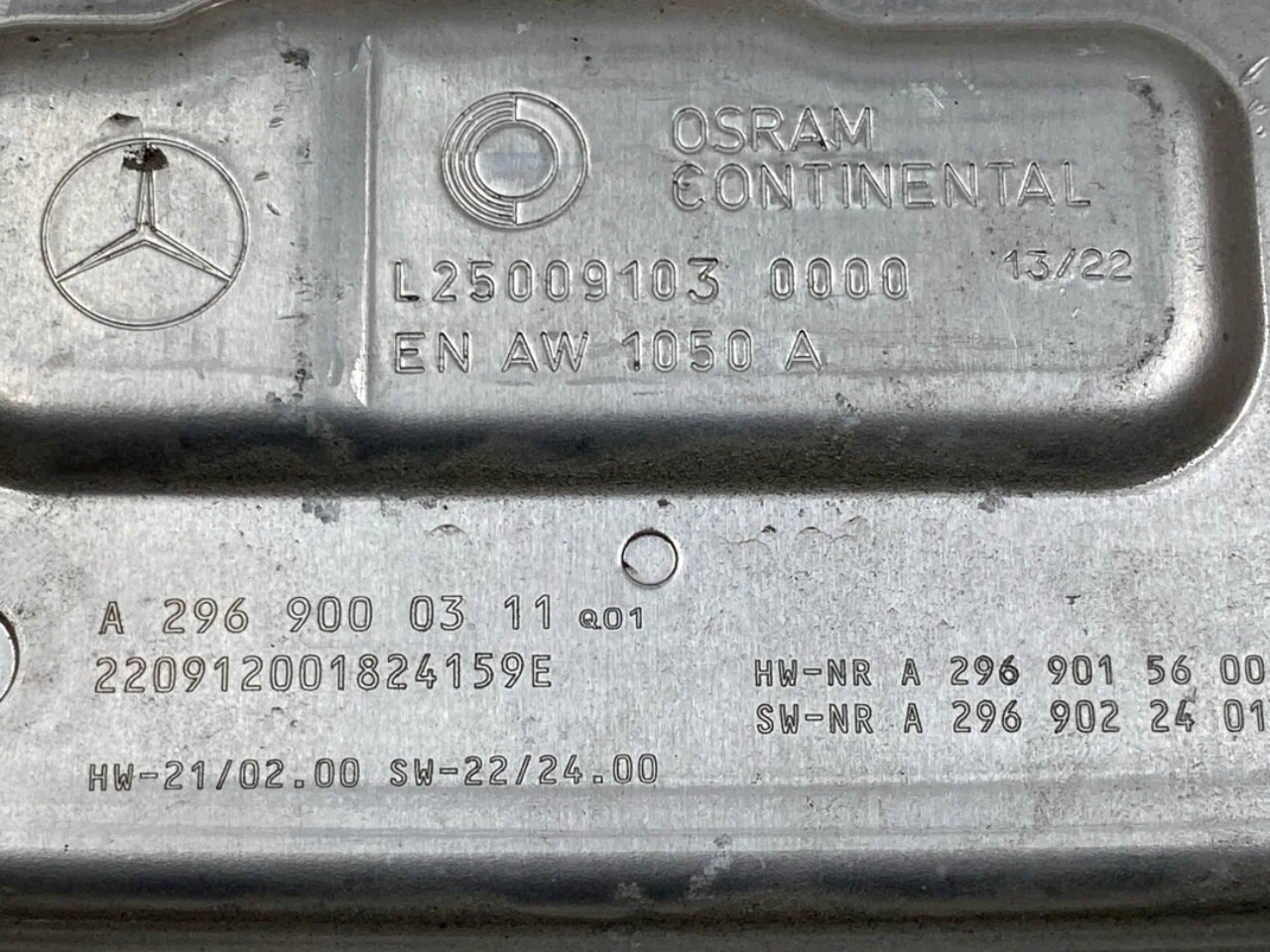 Mercedes EQS SUV X296 2022- Vezérlőegység, egyéb nézet 3
