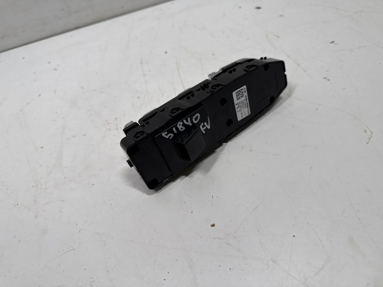Byd TANG 2021->> Window regulator switch view 2