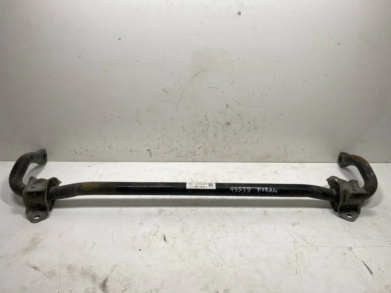 Tesla MODEL Y 2021- Front stabilizer bar