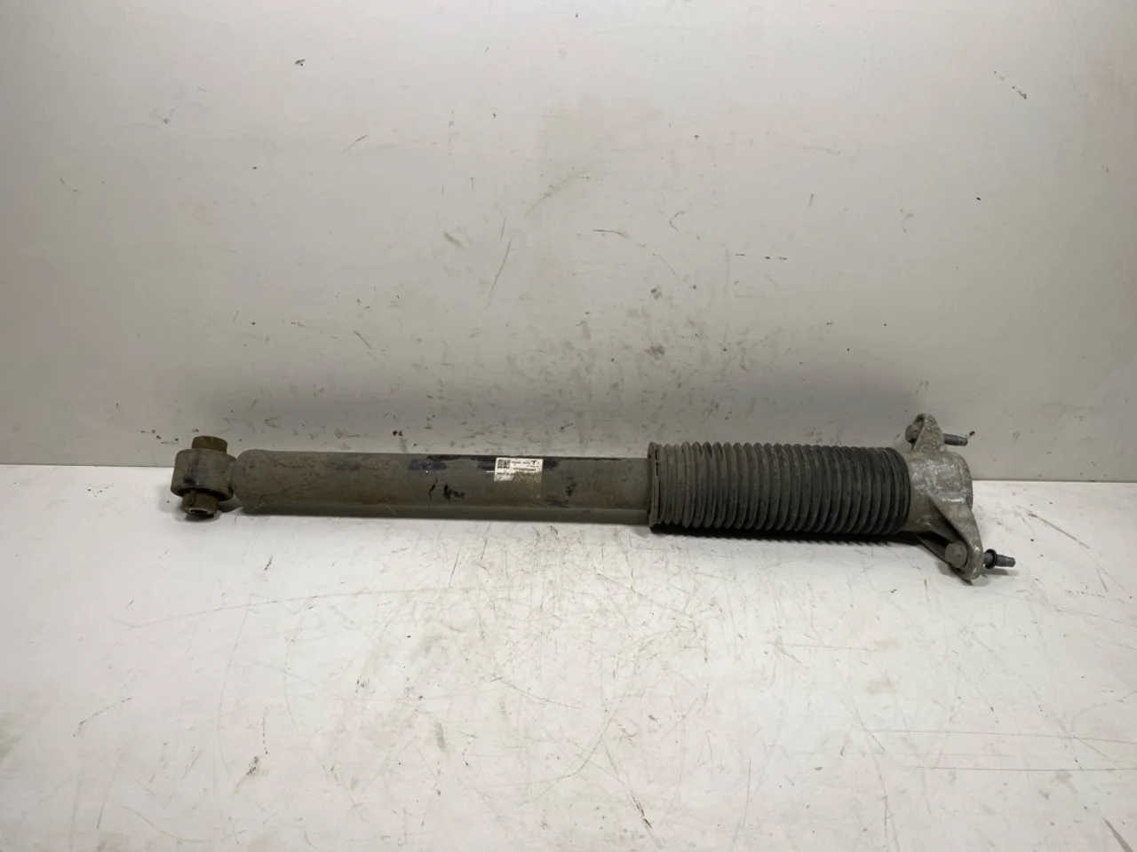 Tesla MODEL 3 2024- Amortizor, spate