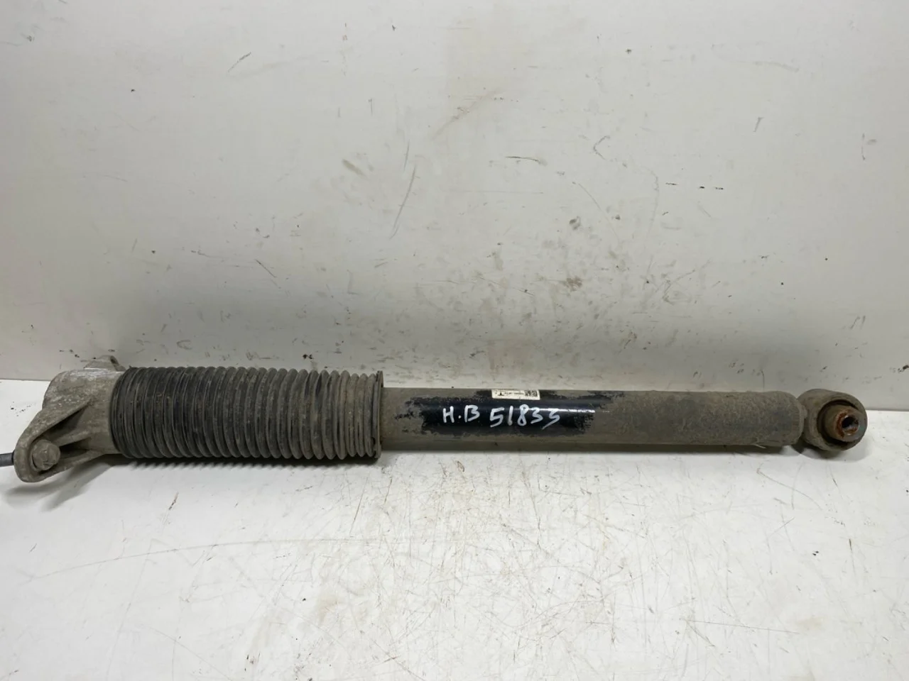 Tesla MODEL 3 2024- Shock absorber, rear view 2