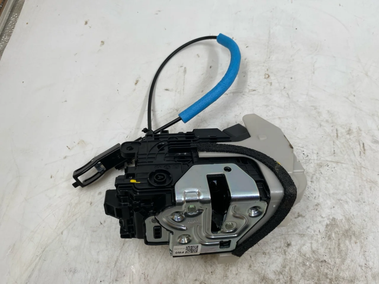 Door lock housing view 3