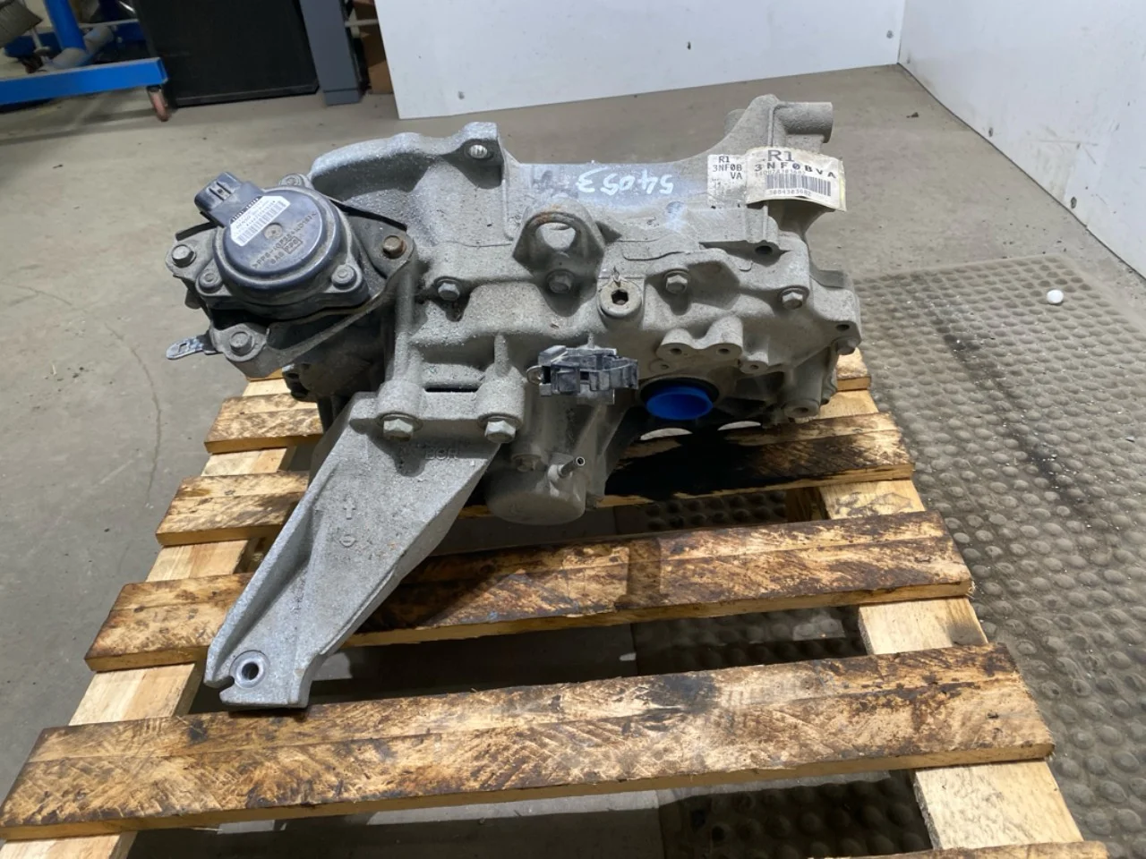 Nissan LEAF 2011-17 Automatic transmission view 3