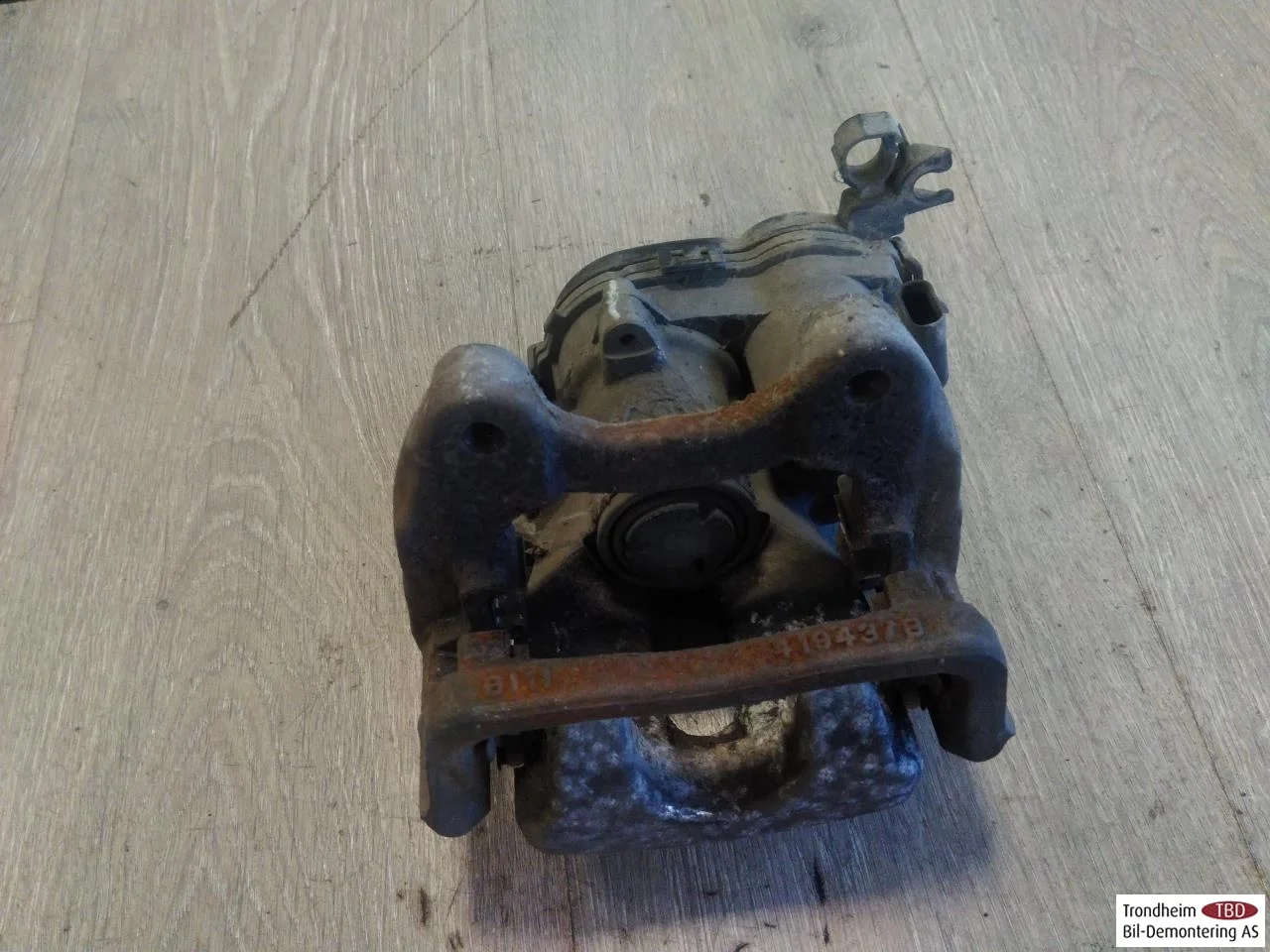 Mercedes B 180-200 W246/W242 2012-19 Etrier frână spate stânga vedere 3