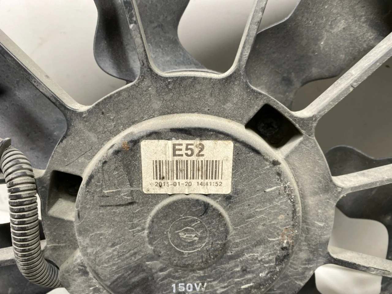 Kia SOUL 2009- Electric cooling fan view 4