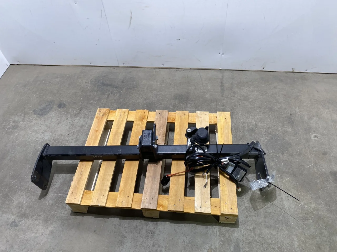 Tow bar