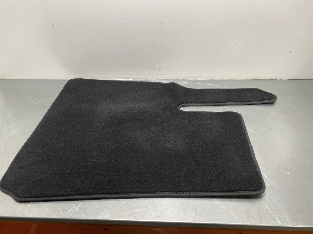 Tesla MODEL Y 2021- Floor carpet