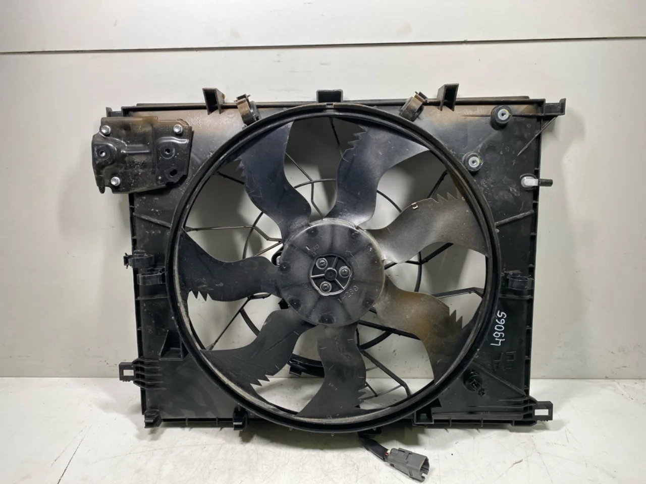 Subaru SOLTERRA 2022- Ventilator răcire electric