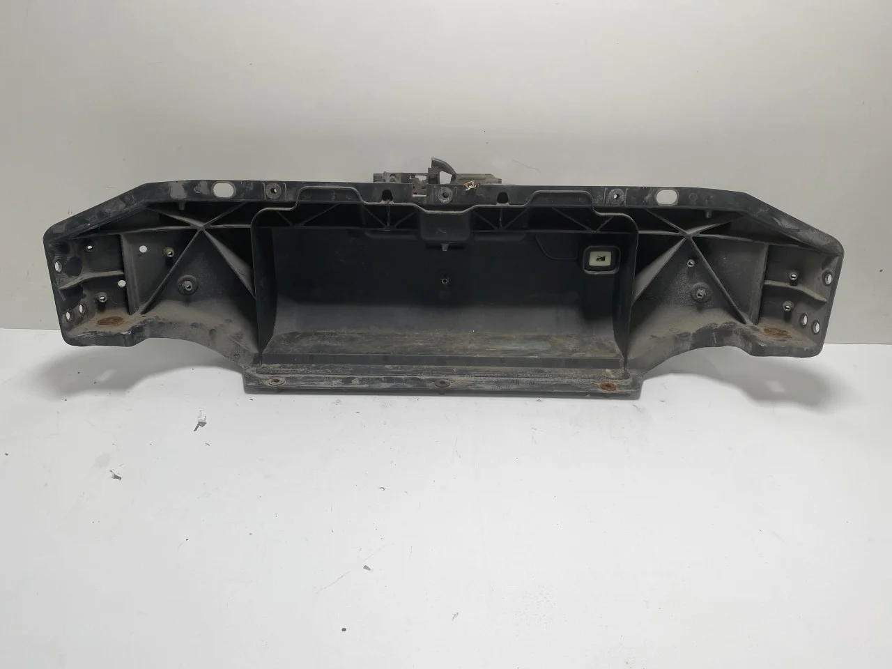 Tesla MODEL X 2016- Front panel view 2