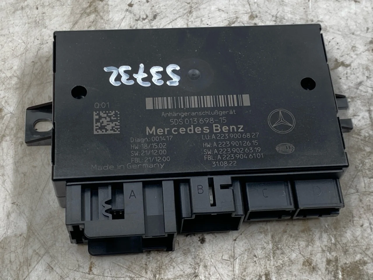 Mercedes EQS SUV X296 2022- Vezérlőegység, vonóhorog