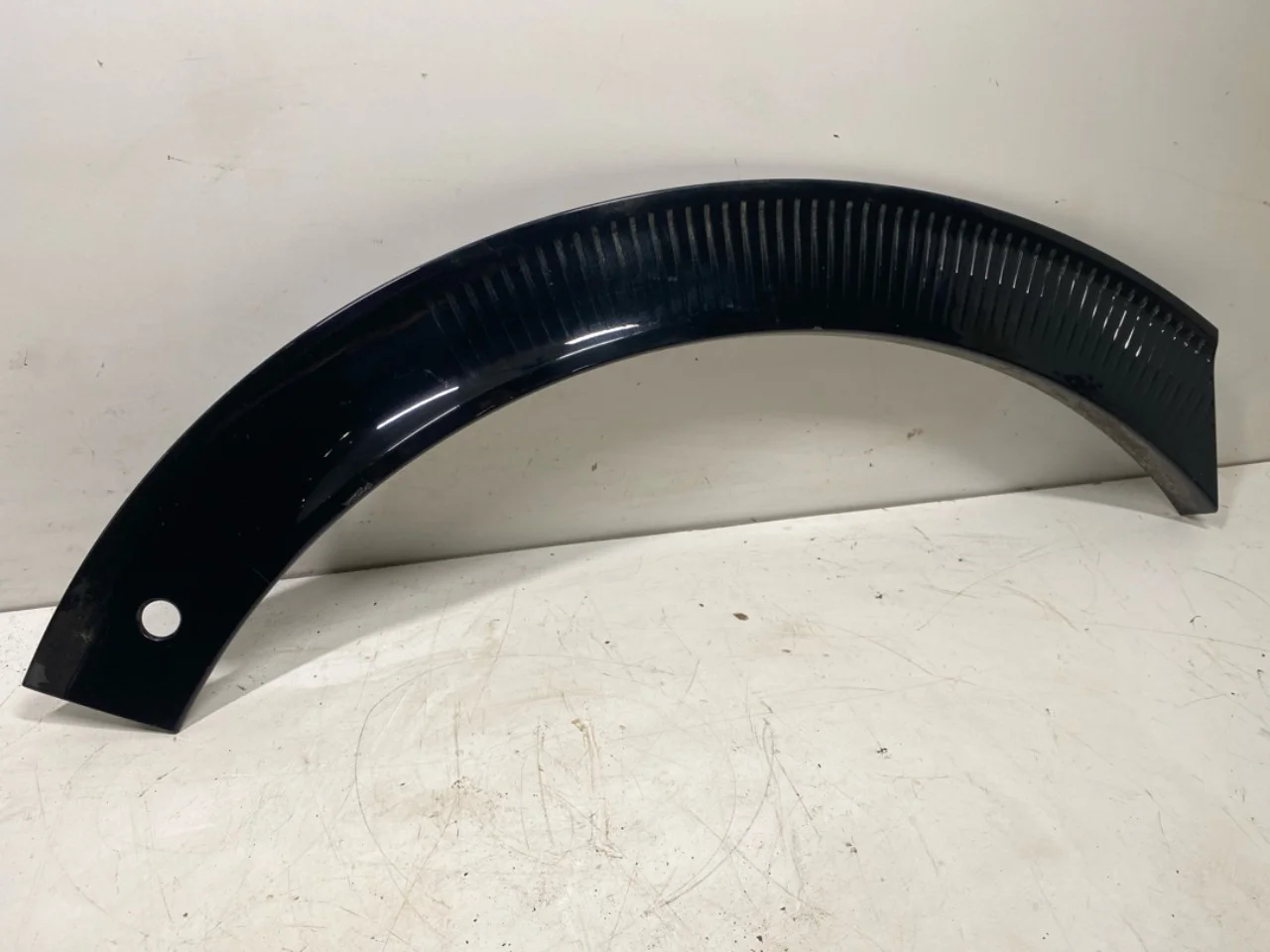 Kia EV6 2022- Wheel arch trim