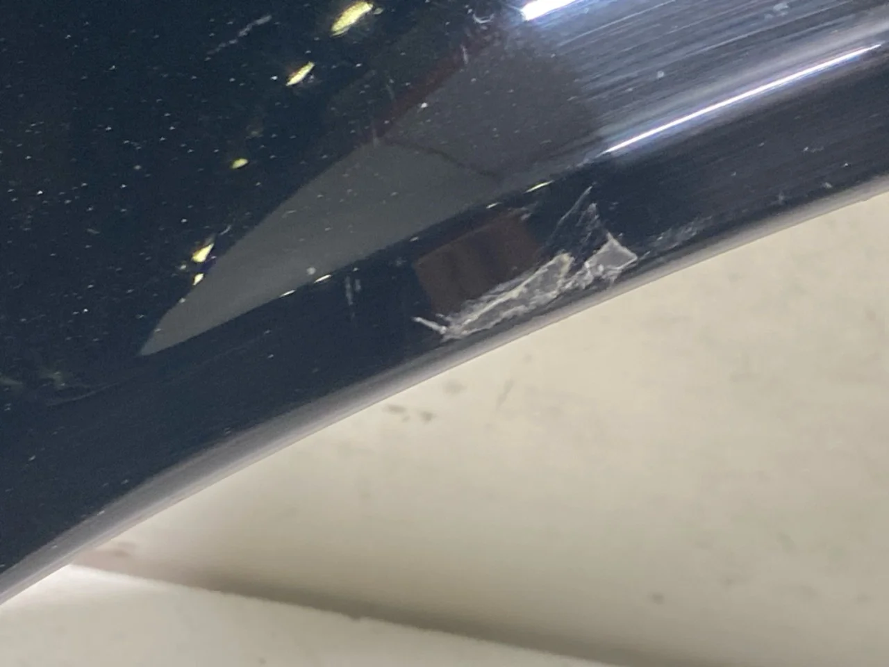 Kia EV6 2022- Wheel arch trim view 2