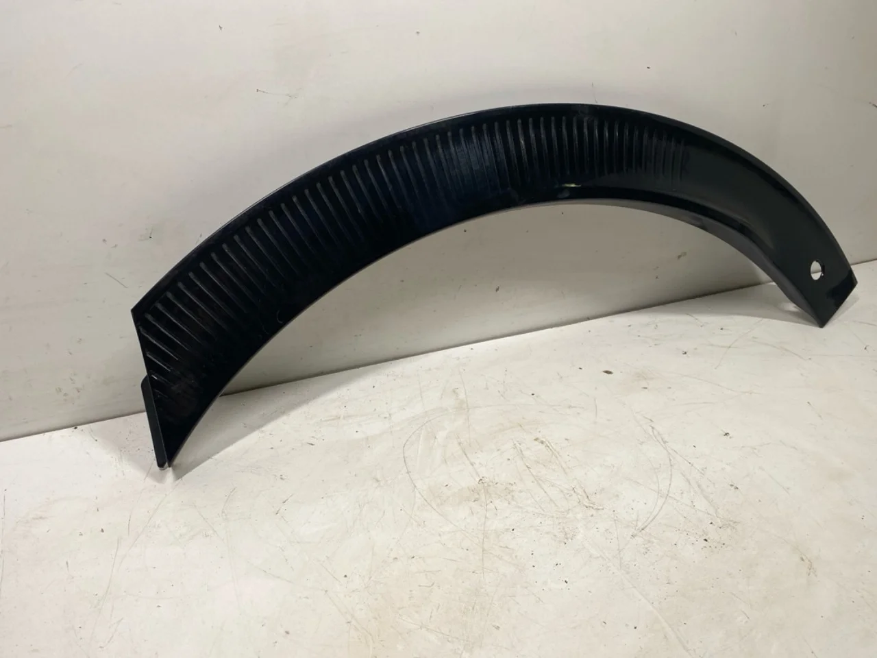 Kia EV6 2022- Wheel arch trim
