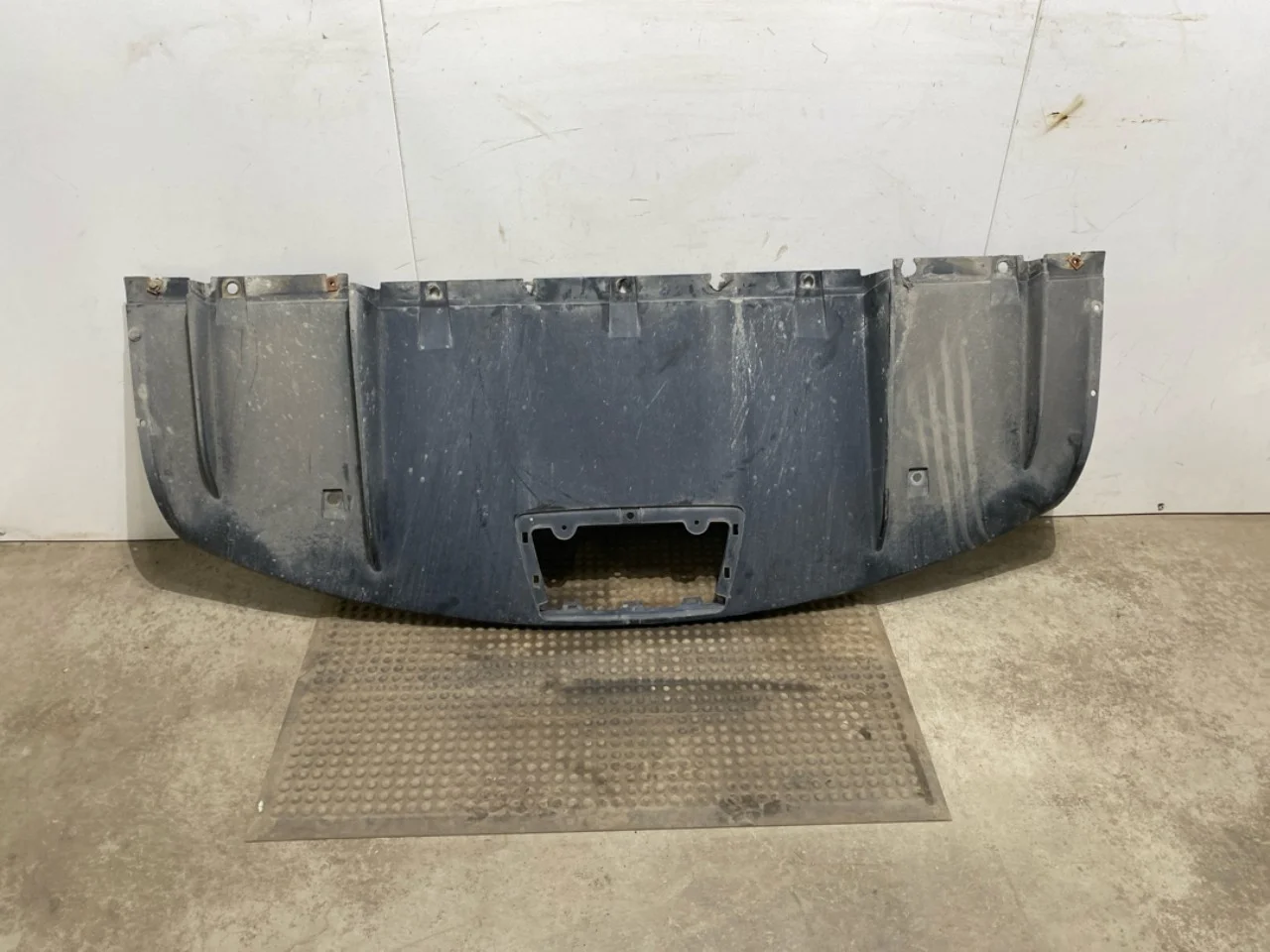 Tesla MODEL X 2016- Rear bumper