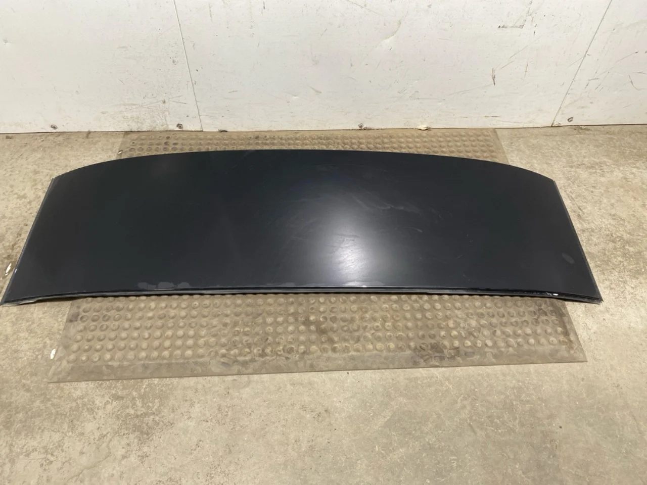 Mercedes EQS SUV X296 2022- Rear spoiler