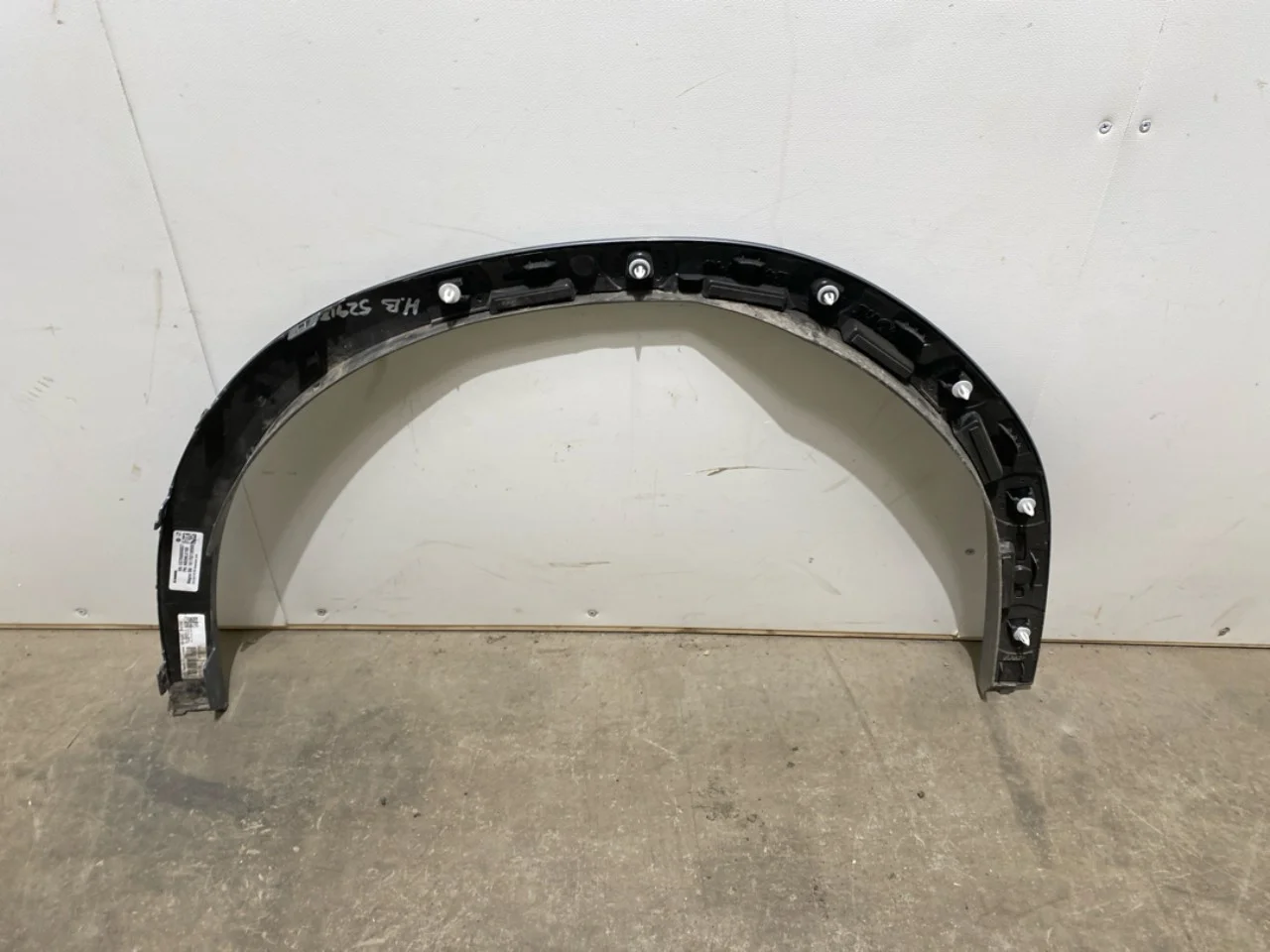 Wheel arch trim view 3