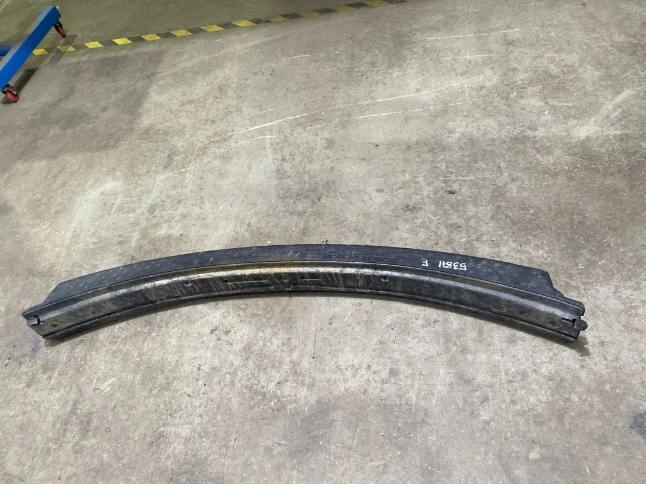 Tesla MODEL X 2016- Bumper impact absorber, front view 2
