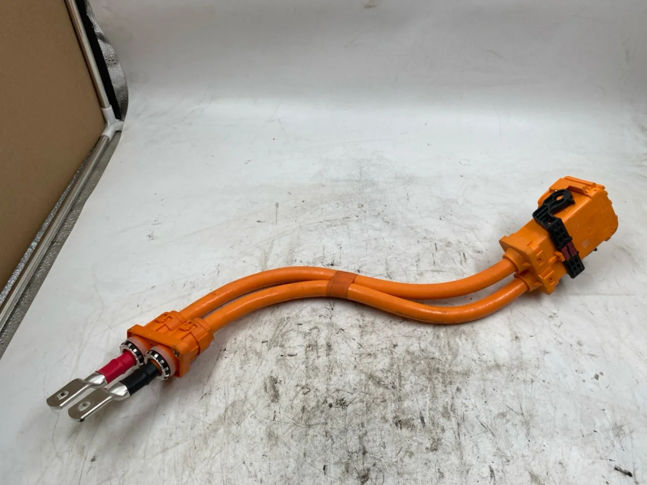 Wiring harness, high voltage view 2