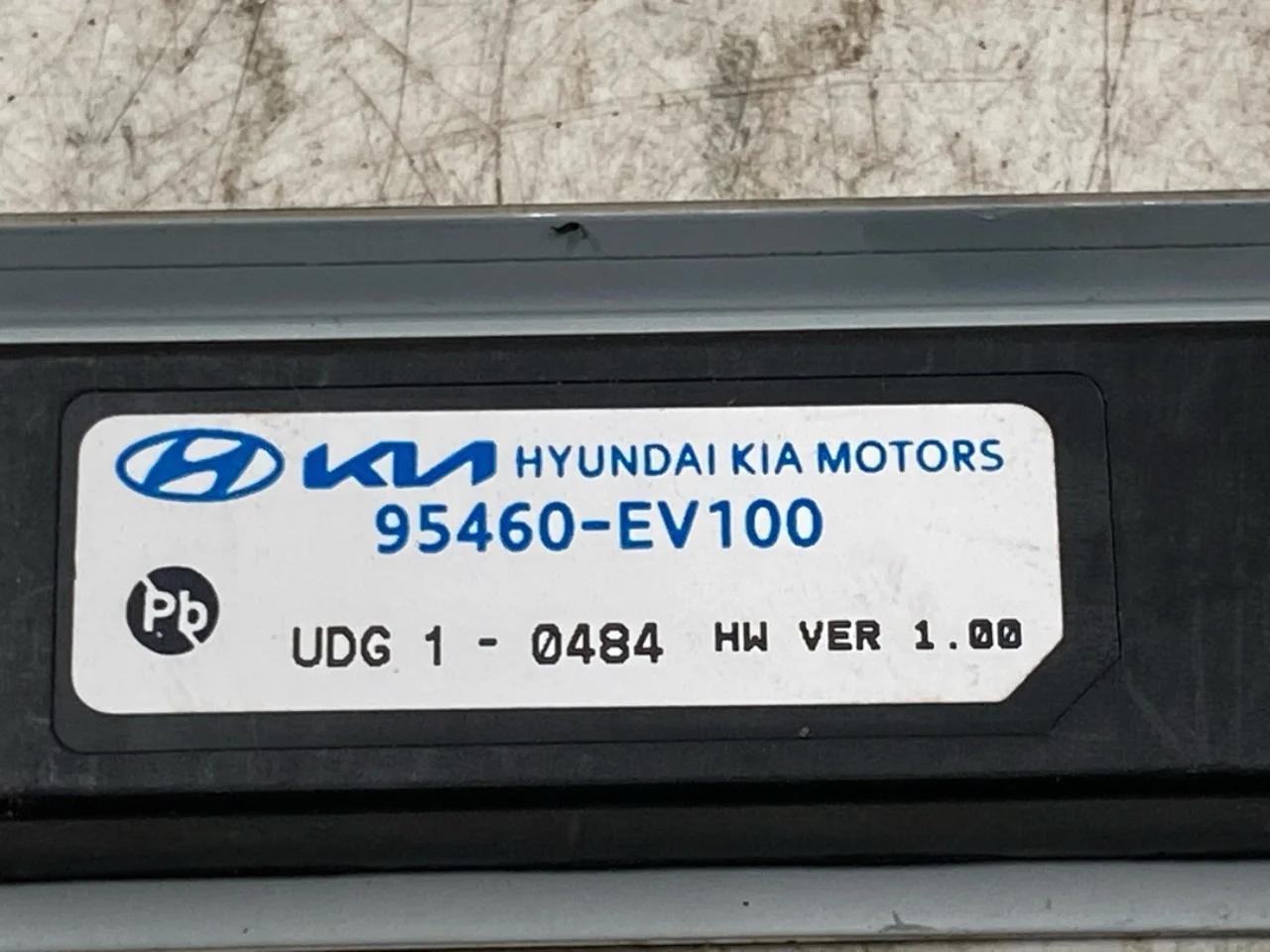 Vezérlőegység, kulcs nélküli rendszer nézet 3