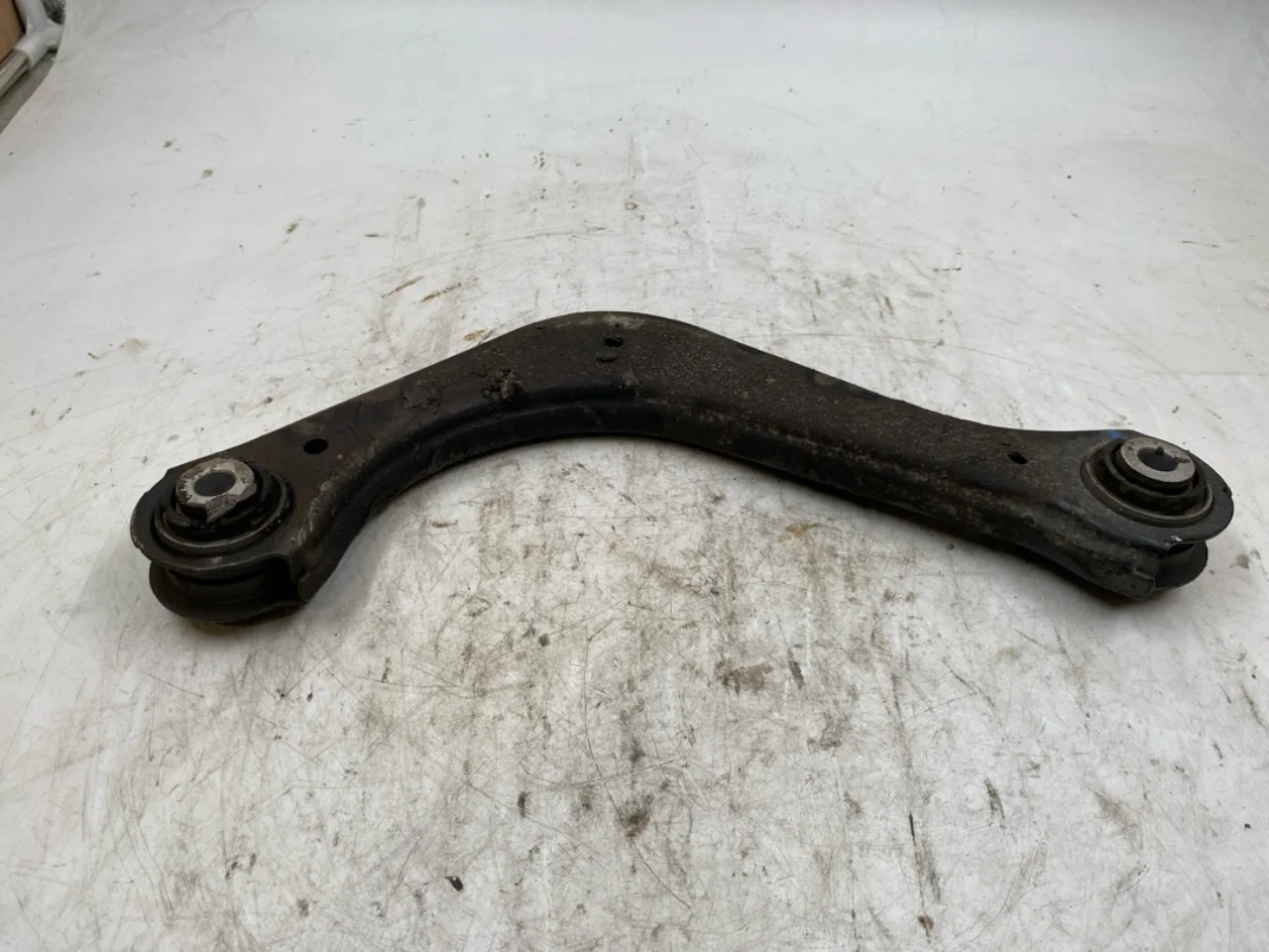 Control arm, rear right