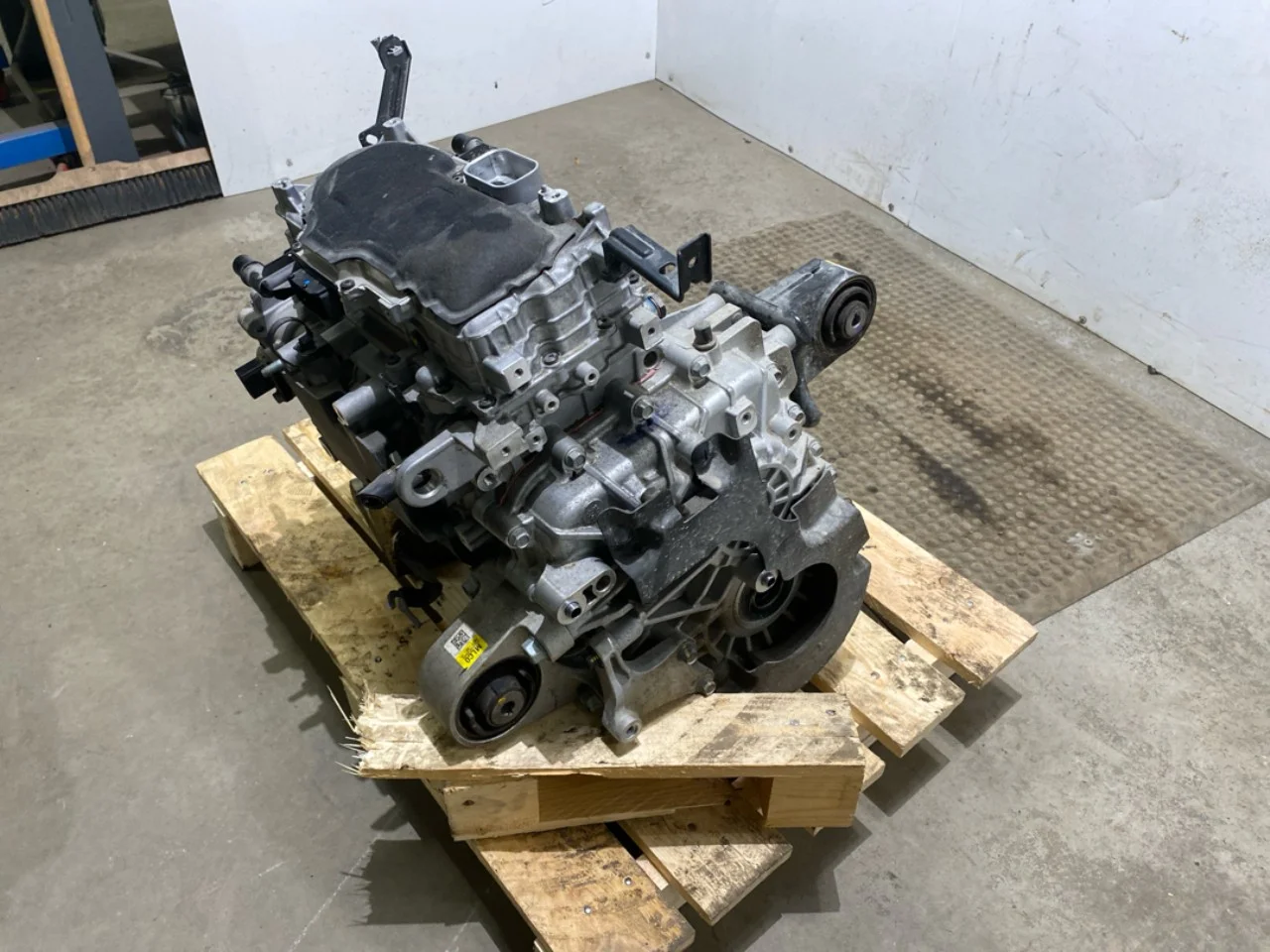 Elektromos motor, első nézet 3