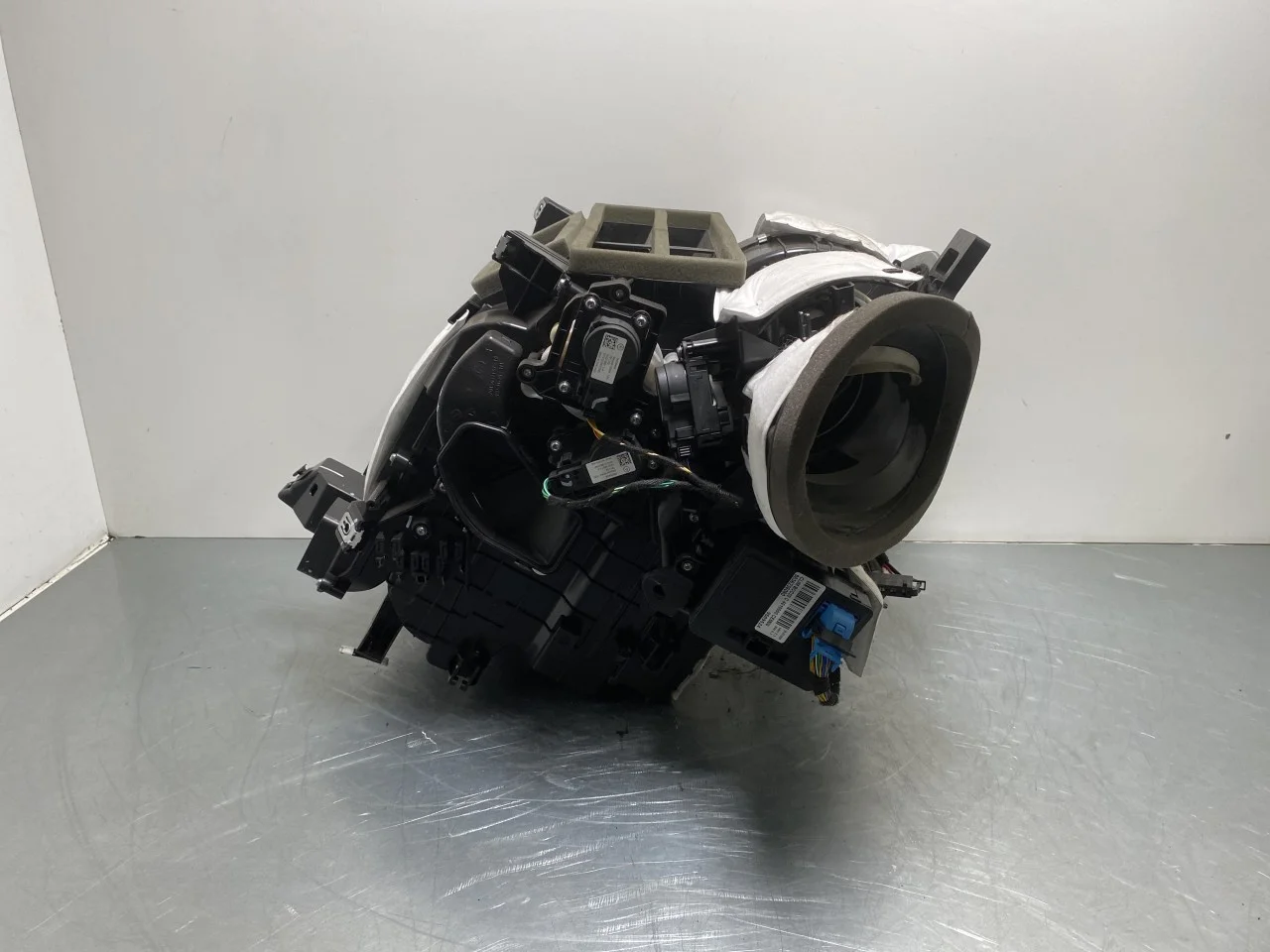 Opel / Vauxhall CORSA F 2020- Heater matrix, without air conditioning view 2