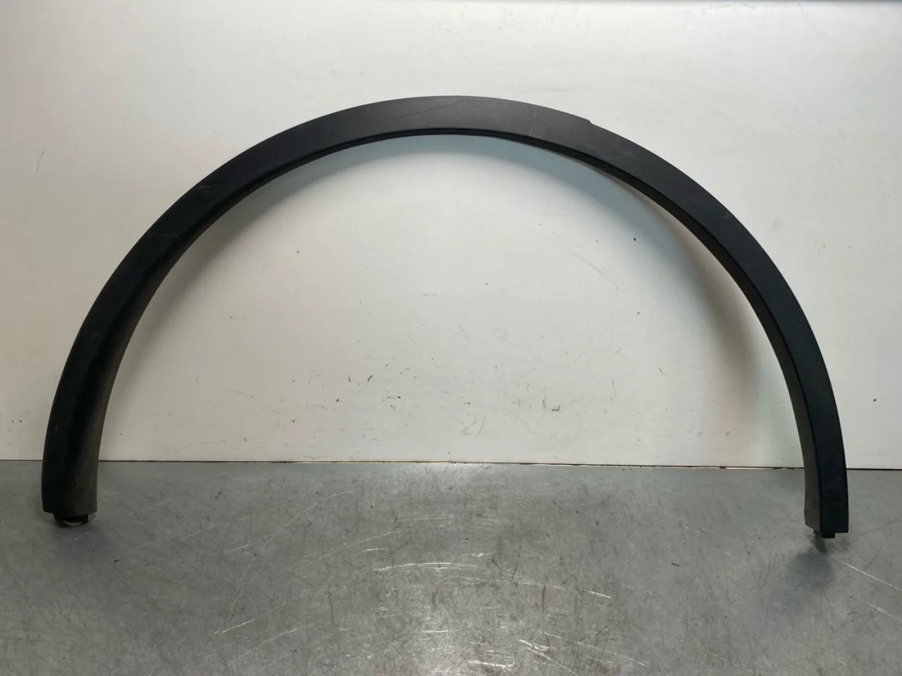 Tesla MODEL Y 2021- Wheel arch trim