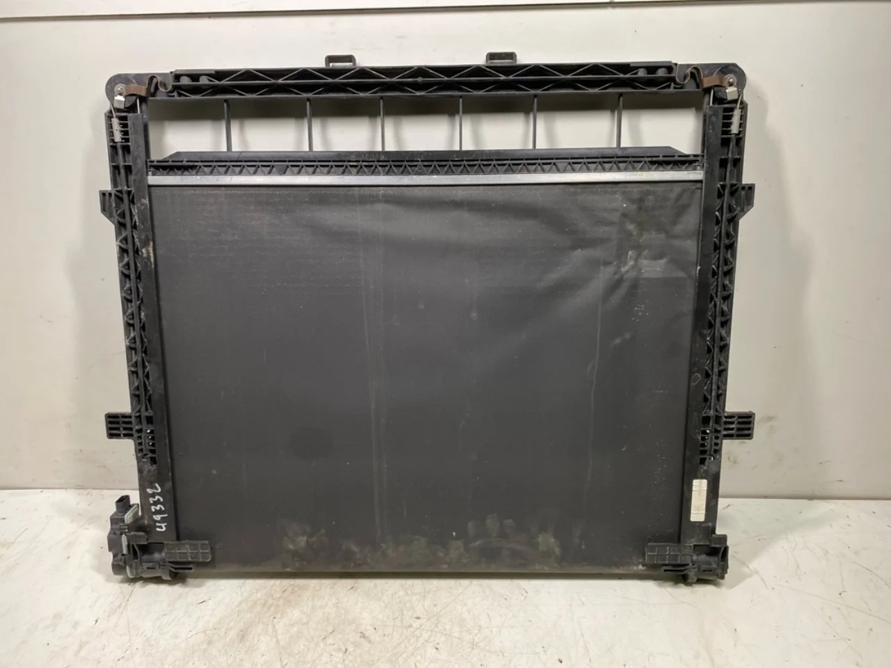 Cupra BORN 2022- Carcasă ventilator radiator / carenaj răcire vedere 2