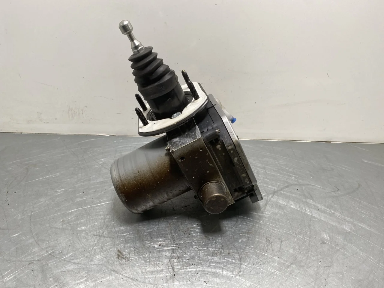 Byd ATTO 3 2022- ABS hidraulika egység (tömb) nézet 2