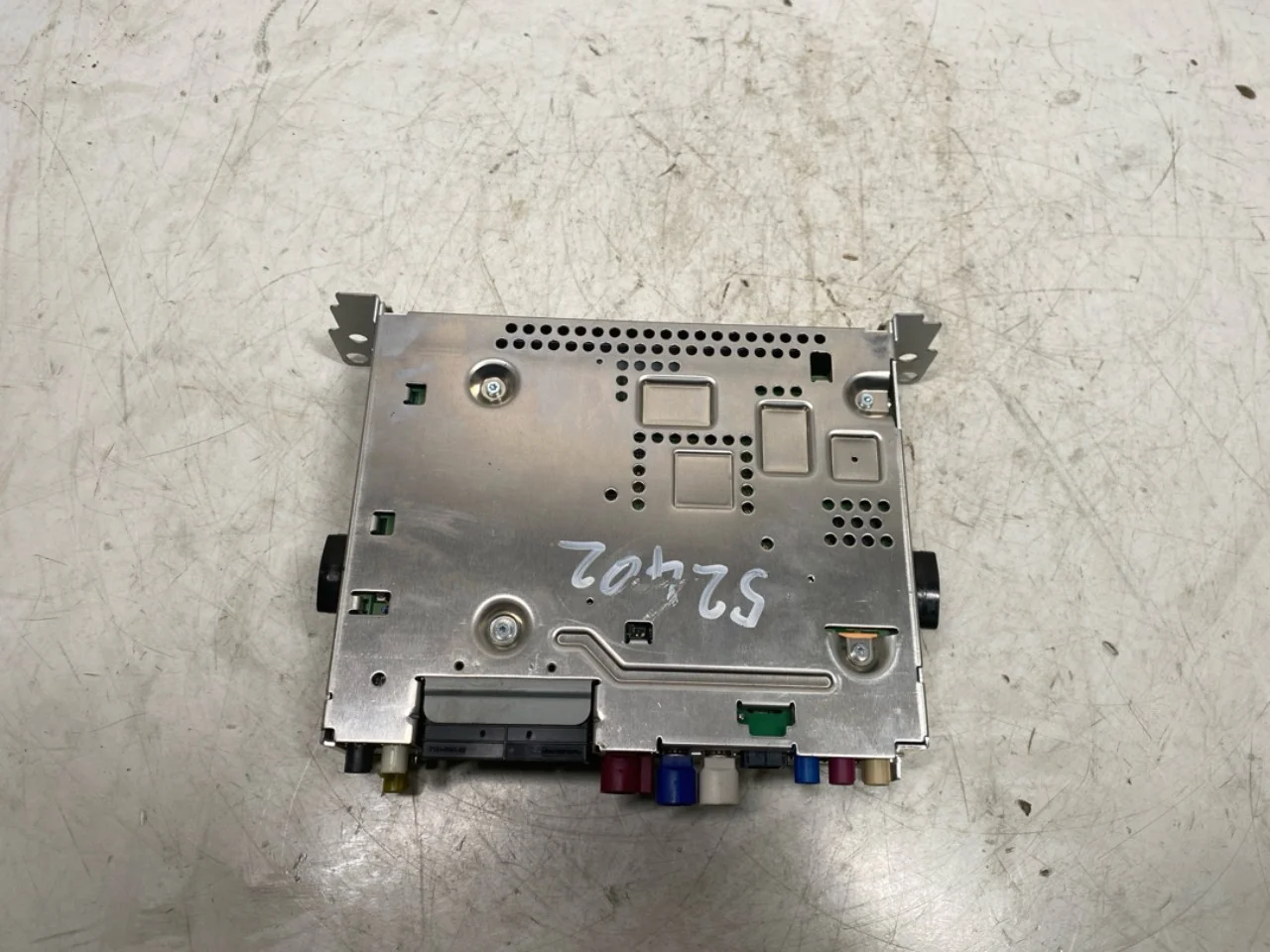 BMW I3 I01 2013-22 Radio view 4