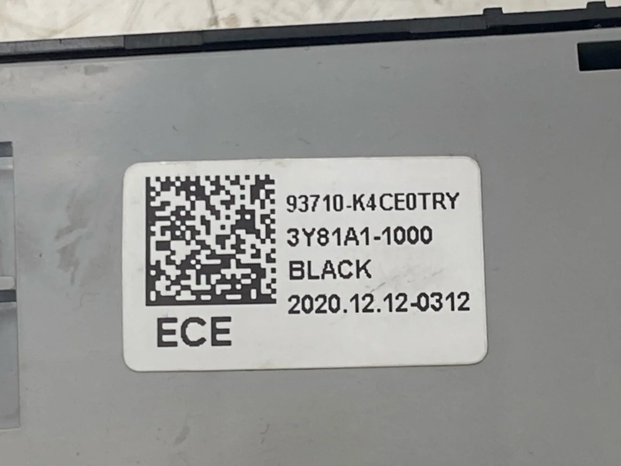 Hyundai KONA / ELECTRIC 2018-23 Egyéb kapcsolók nézet 3