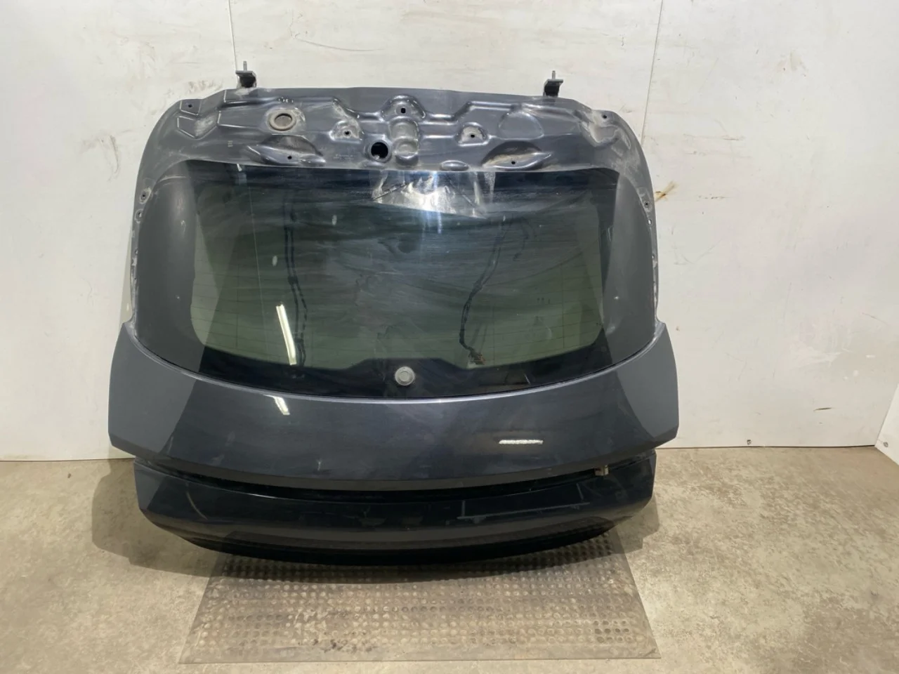 Porsche TAYCAN 2020- Tailgate, estate