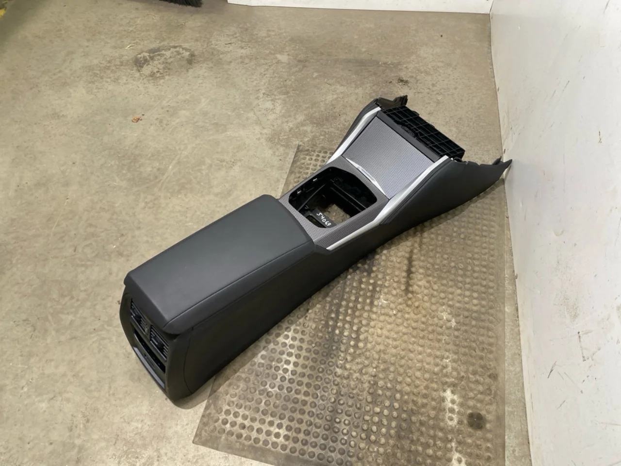 BMW I4 G26 2021-> Kartámasz nézet 2