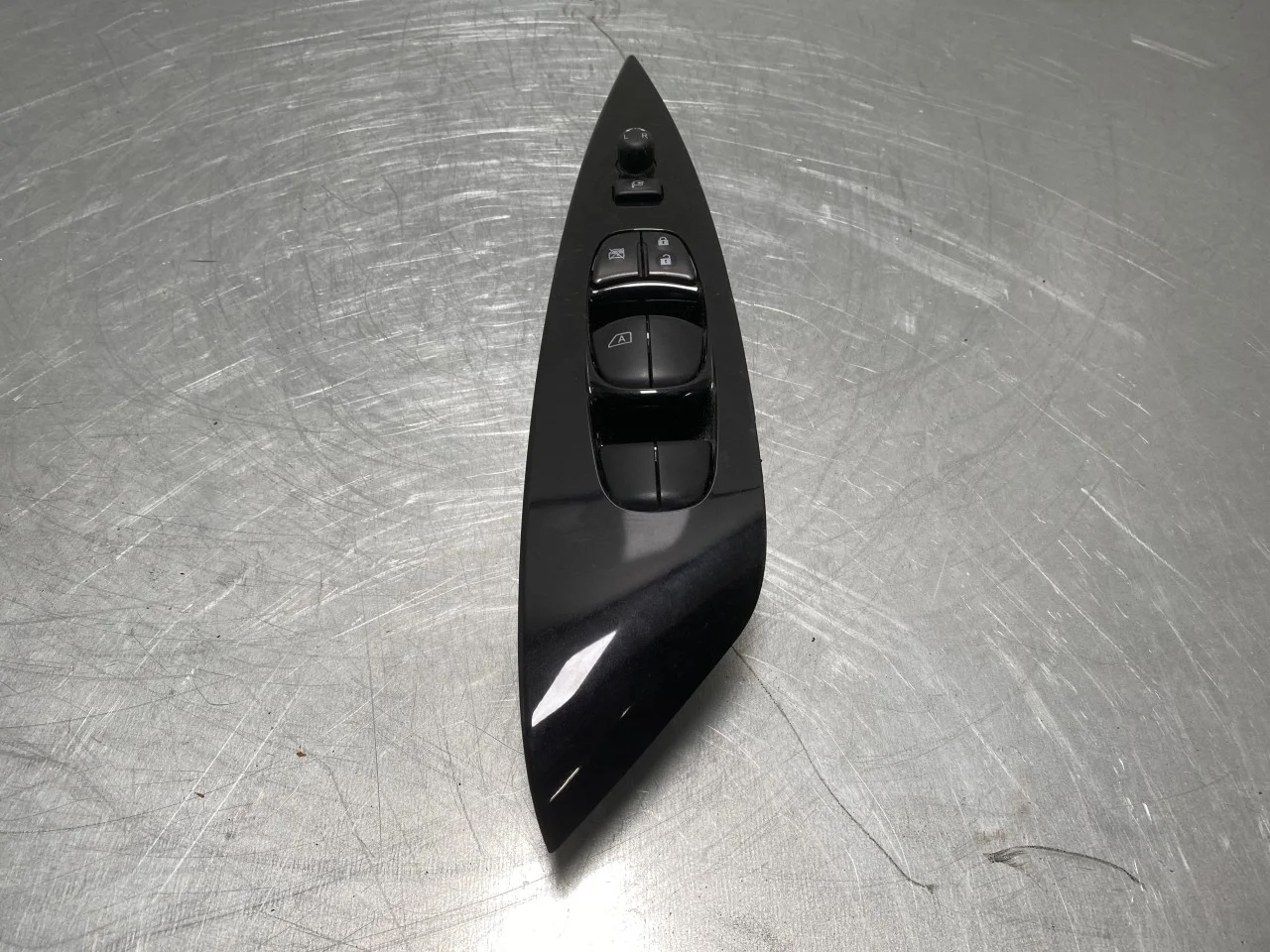 Nissan LEAF 2011-17 Comutator macara geam