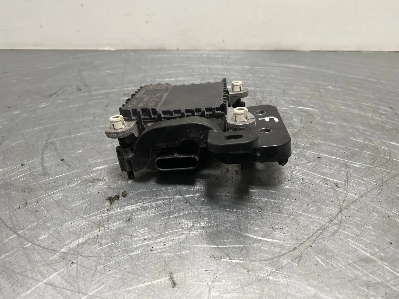 Opel / Vauxhall CORSA F 2020- Adaptive cruise control sensor view 2