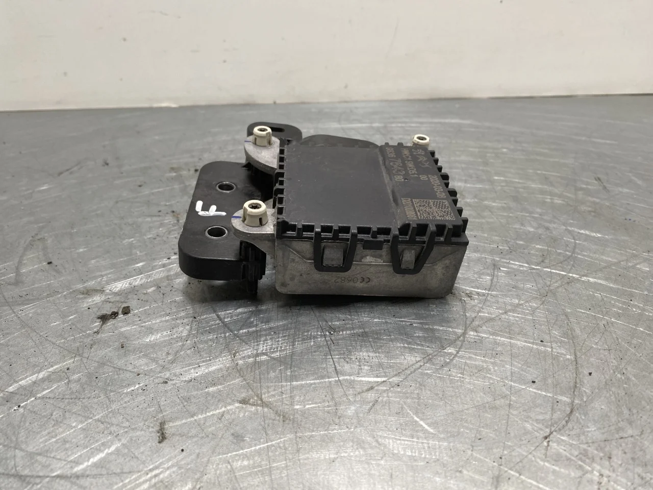 Opel / Vauxhall CORSA F 2020- Adaptive cruise control sensor view 4