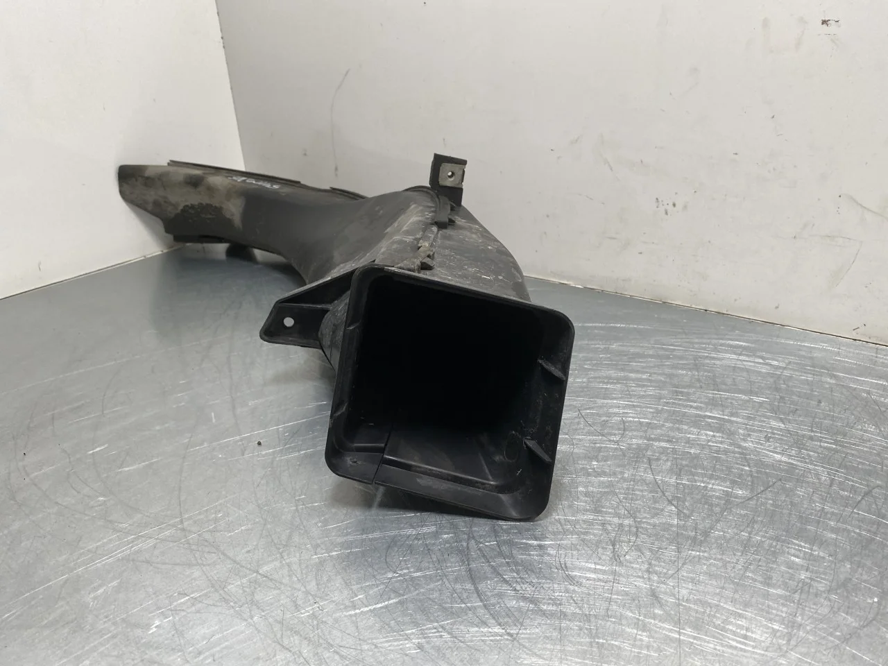 Porsche TAYCAN 2020- Body shell view 2
