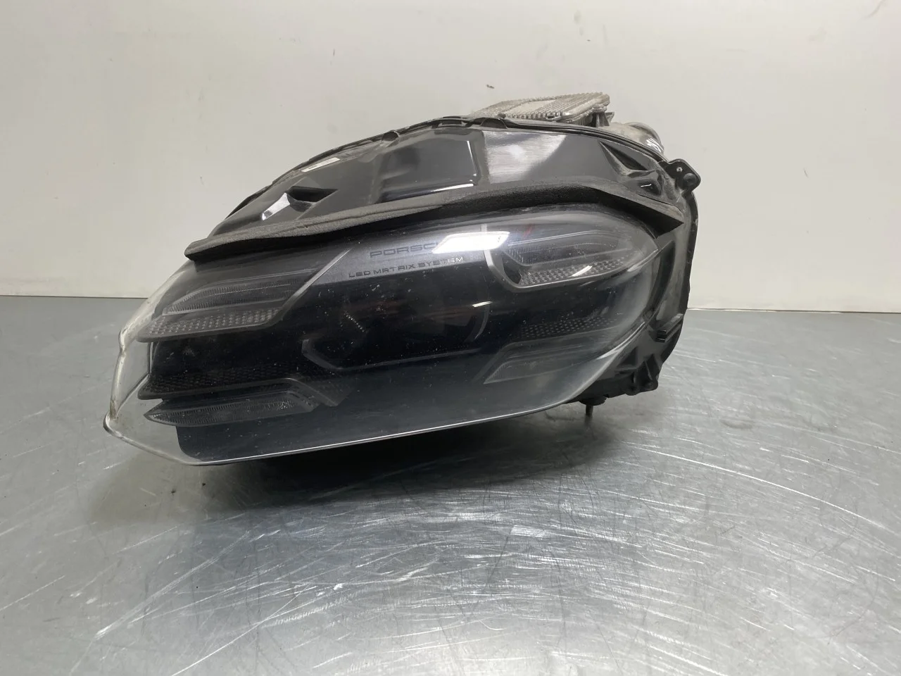 Porsche TAYCAN 2020- Fényszóró, bal