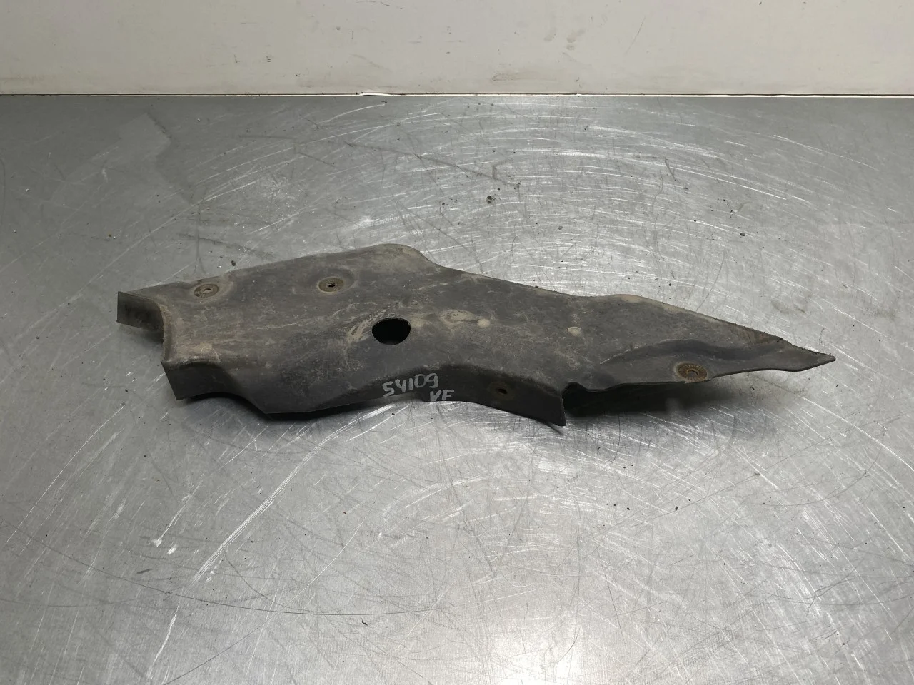 Porsche TAYCAN 2020- Underbody protection plate (engine/gearbox/floor) view 2