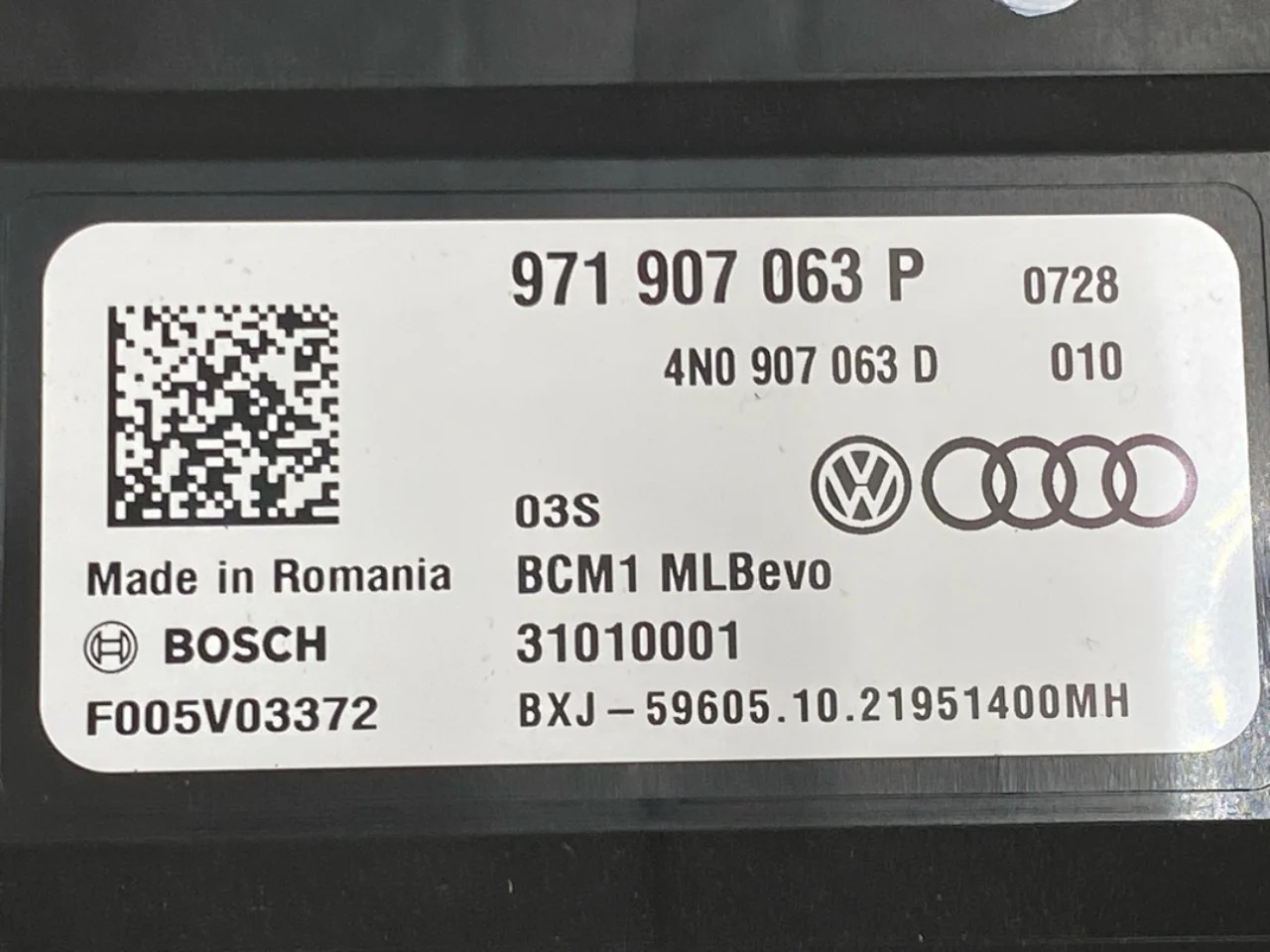 Porsche TAYCAN 2020- Vezérlőegység, klíma nézet 3