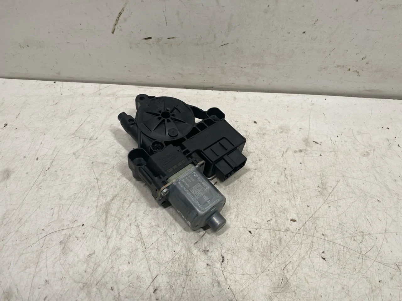 Volkswagen ID.3 2021- Ablakemelő motor nézet 3