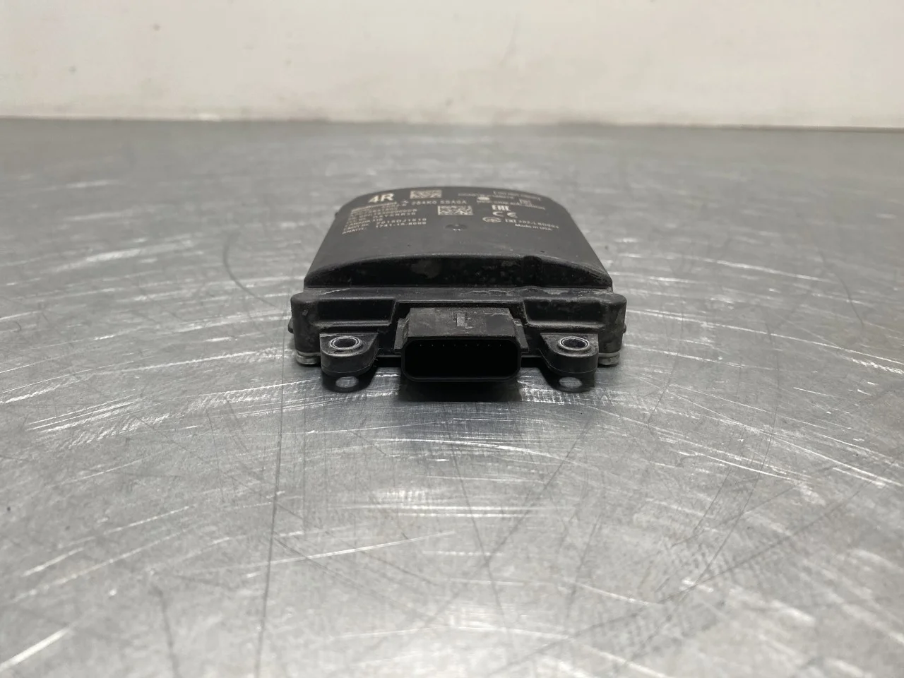 Nissan LEAF 2017-24 Active collision protection sensor view 2